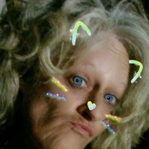 Meet your Posher, Debra